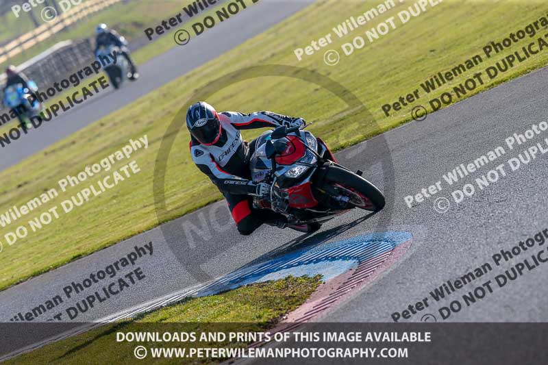 PJM Wedding Photography;enduro digital images;event digital images;eventdigitalimages;mallory park;mallory park photographs;mallory park trackday;mallory park trackday photographs;no limits trackdays;peter wileman photography;racing digital images;trackday digital images;trackday photos